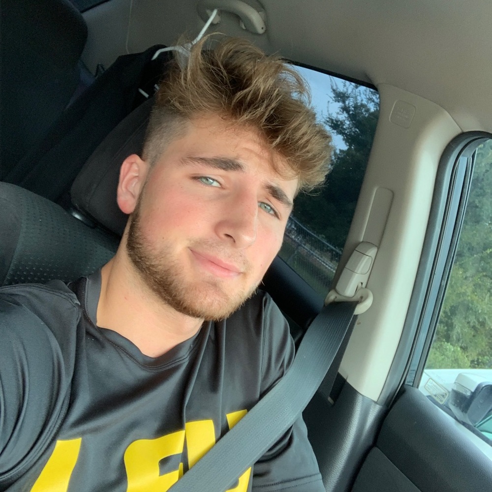 Meet your Posher, Brennan